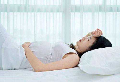 为何香港验血结果,女性通过试管婴儿怀孕，真的可以避免宫外孕？