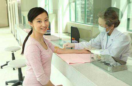 香港达雅高6周可以验血吗,面对不孕不育，该如何正确的看诊治疗？