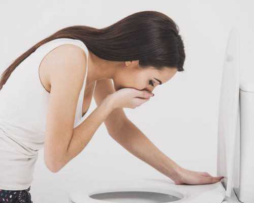 广州供卵试管被骗经历与正规机构选择指南:费用、联系与代生代怀服务解析